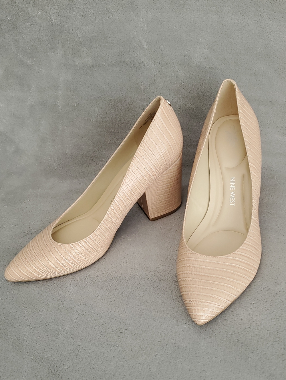 🆕️ NINE WEST 9x9 Technology Faux Leather Pointed Toe Block Heel Pump SIZE: 11M